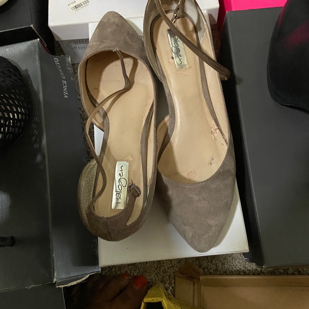Shoes - Picture 2 of 2